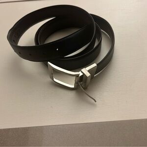 Tommy Hilfiger Sleek Black EXTRA long belt-Size 50-52. Great shape